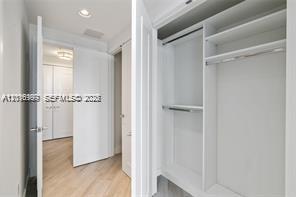 MARINA PALMS RESIDENCES S - Residential