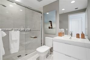 MARINA PALMS RESIDENCES S - Residential