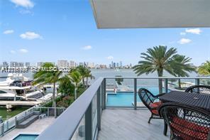 MARINA PALMS RESIDENCES S - Residential