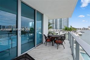 MARINA PALMS RESIDENCES S - Residential