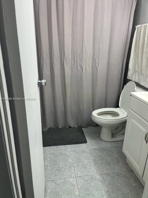 KENDALLWOOD VILLAS CONDO - Residential