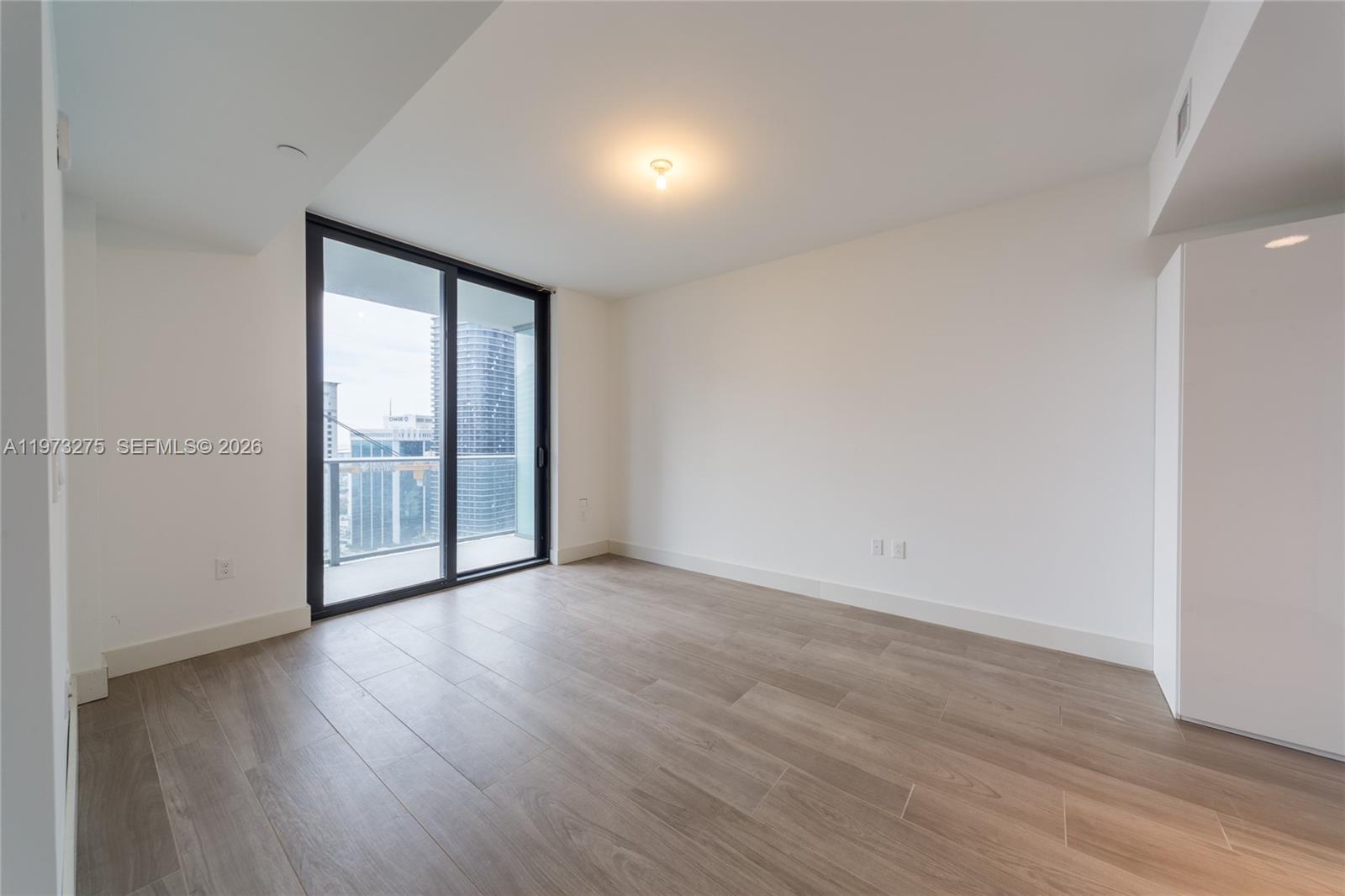 1010 BRICKELL CONDO - Residential Lease