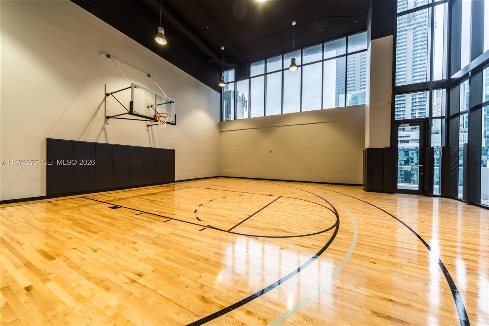 1010 BRICKELL CONDO - Residential Lease