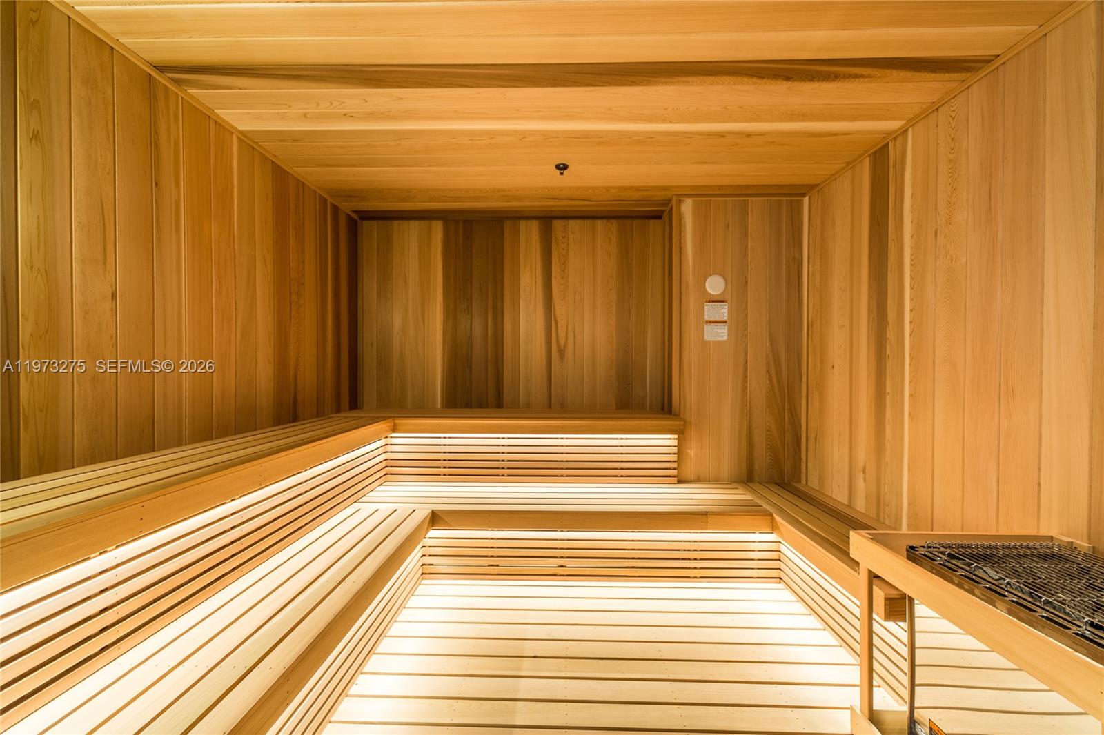 1010 BRICKELL CONDO - Residential Lease