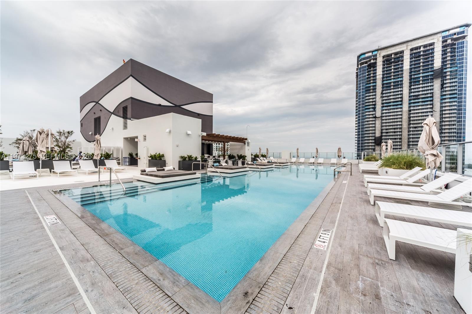 1010 BRICKELL CONDO - Residential Lease