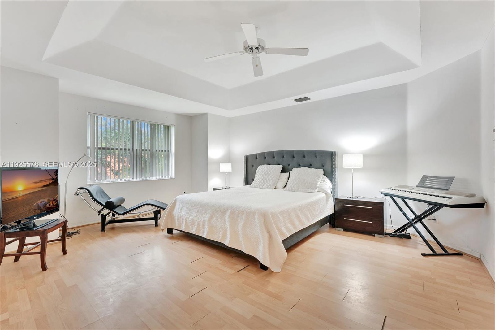 EMERALD COURTS - OPAL CRE - Residential