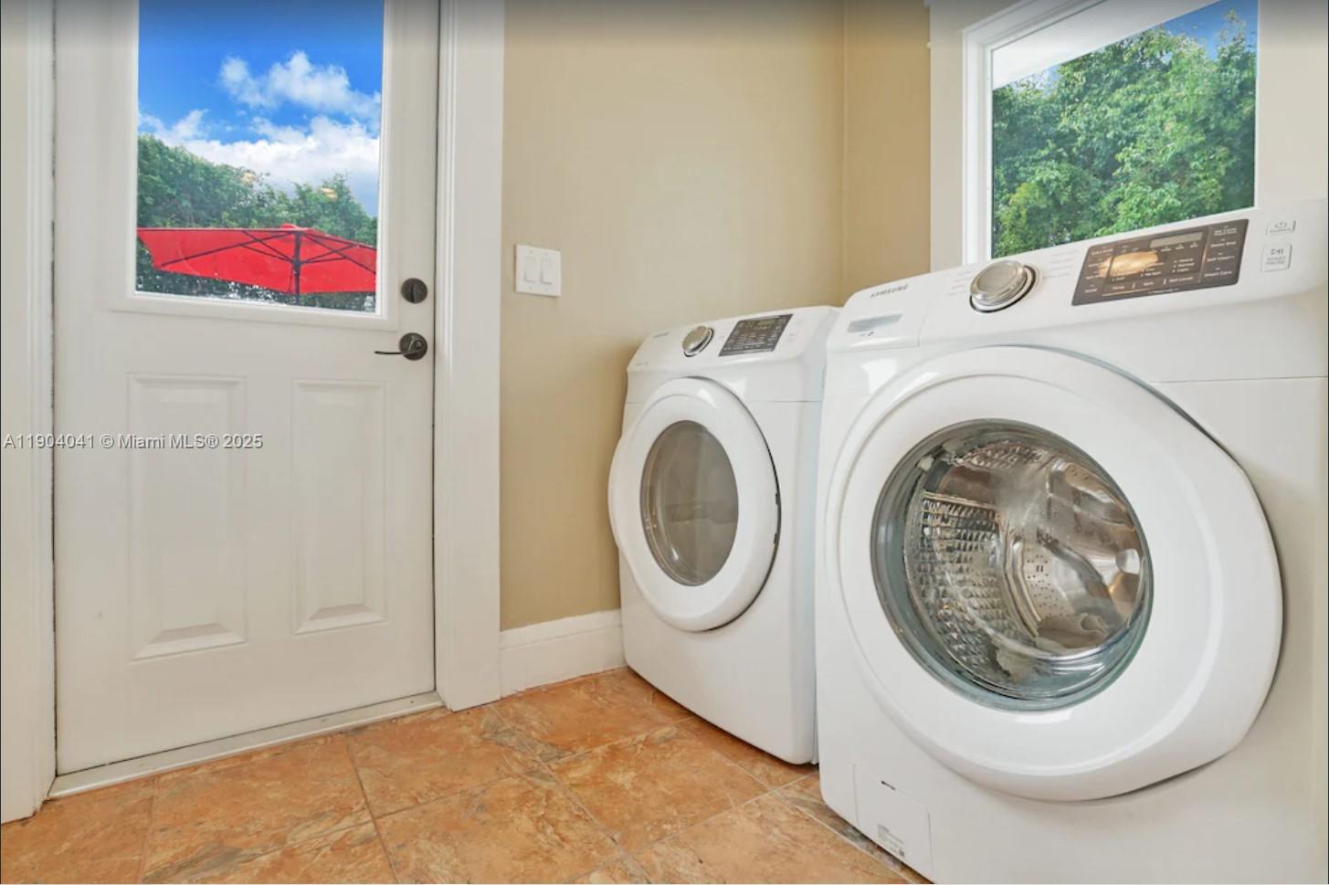 SOUTHLAND PARK - Residential