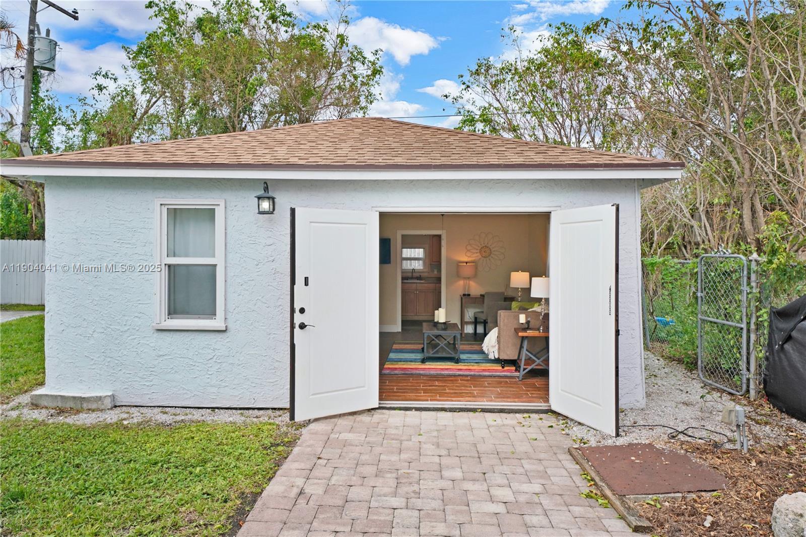 SOUTHLAND PARK - Residential