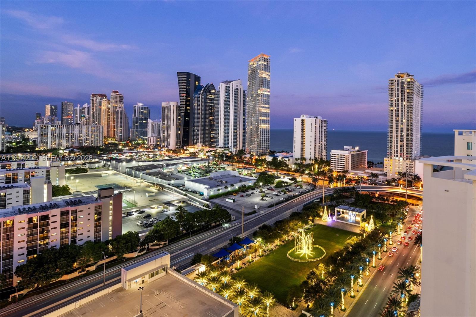 PARQUE TOWERS CONDO - Residential