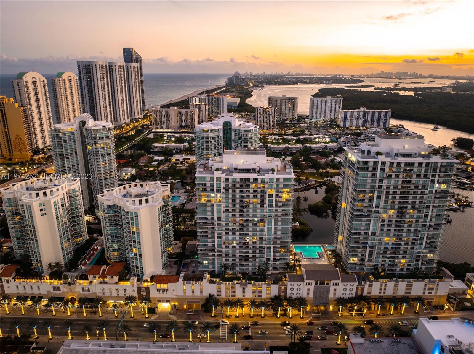 PARQUE TOWERS CONDO - Residential