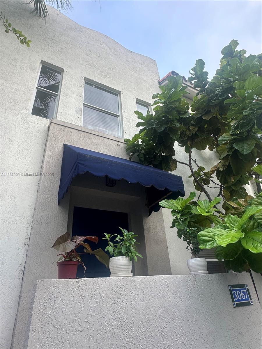 PROVENCE VILLAGE IN THE G - Residential