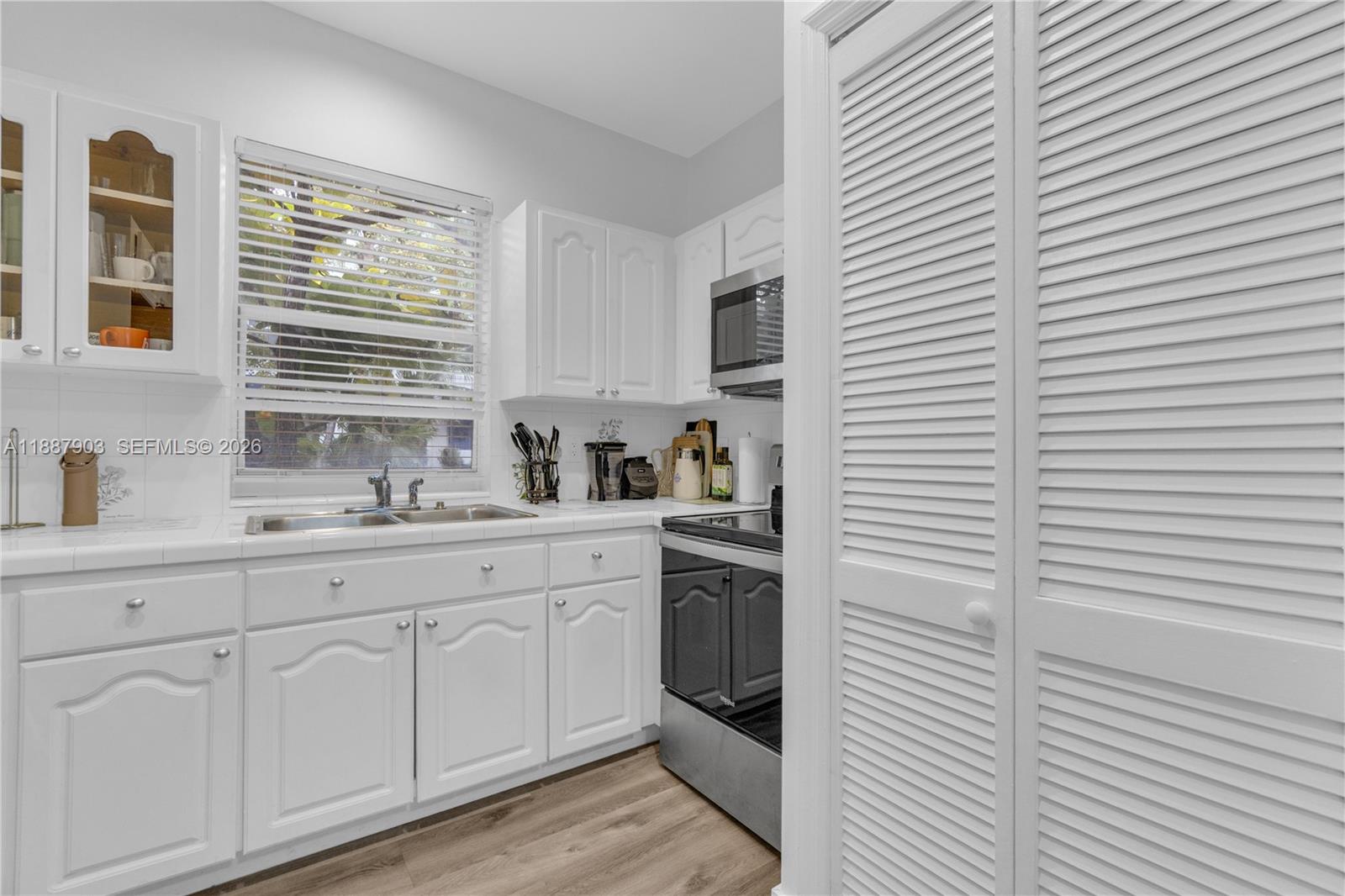 PROVENCE VILLAGE IN THE G - Residential