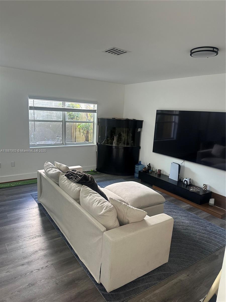 PROVENCE VILLAGE IN THE G - Residential