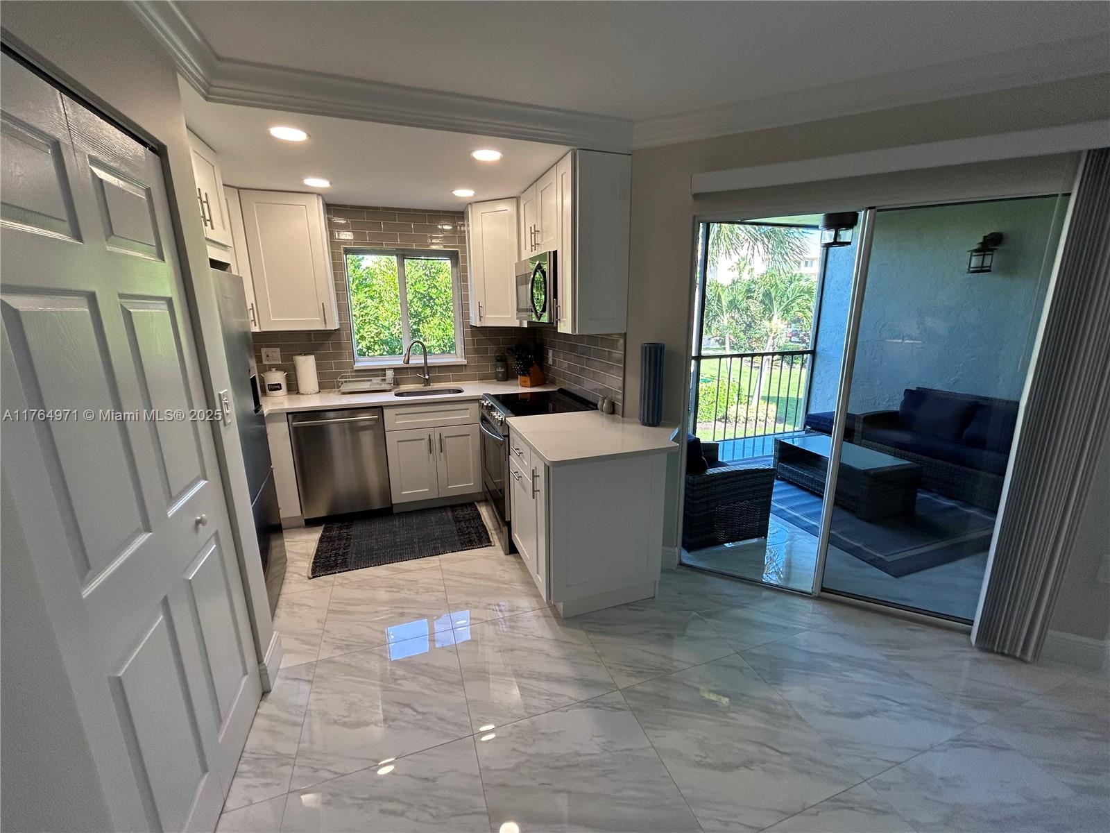 JUPITER BAY EAST CONDO - Residential