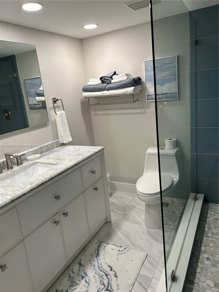 JUPITER BAY EAST CONDO - Residential