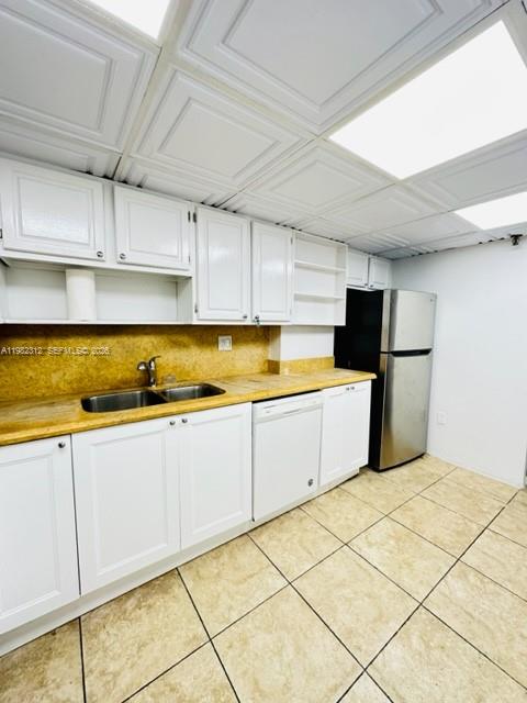 THE GEORGIAN CONDO - Residential Lease