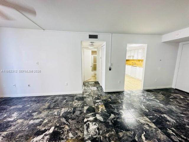 THE GEORGIAN CONDO - Residential Lease