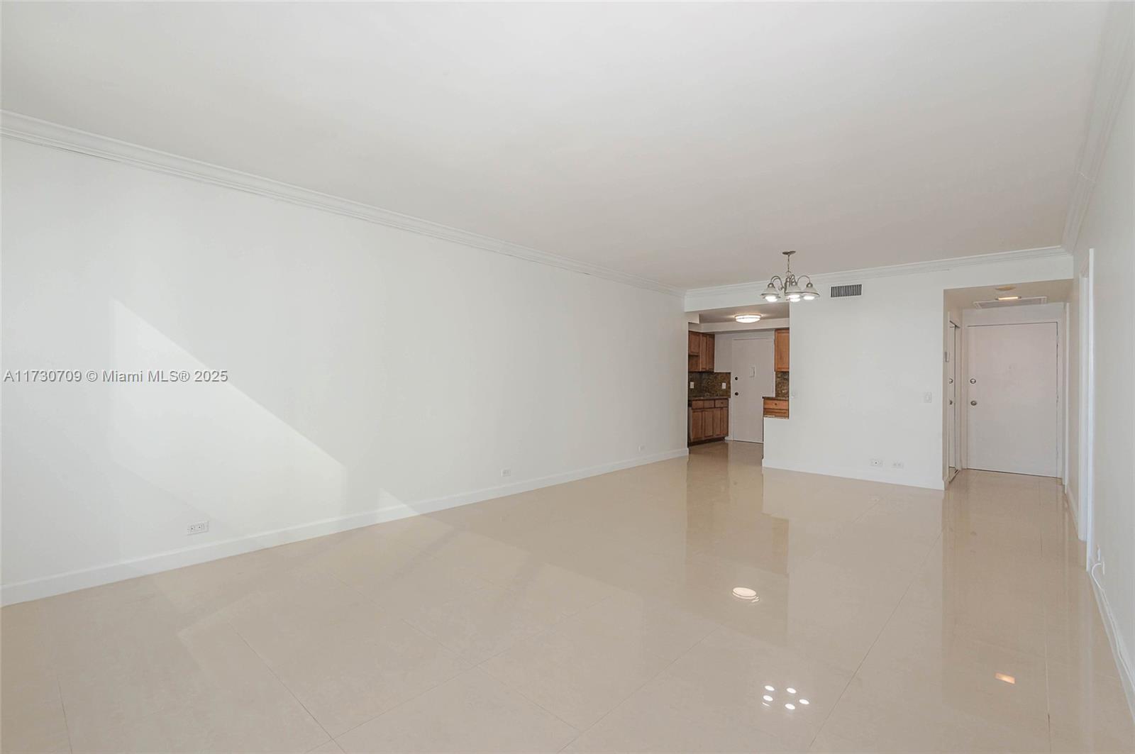 ALEXANDER TOWERS CONDO - Residential
