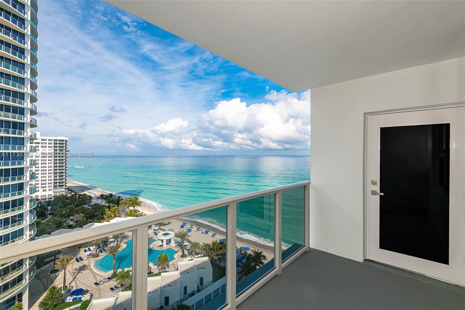 ALEXANDER TOWERS CONDO - Residential