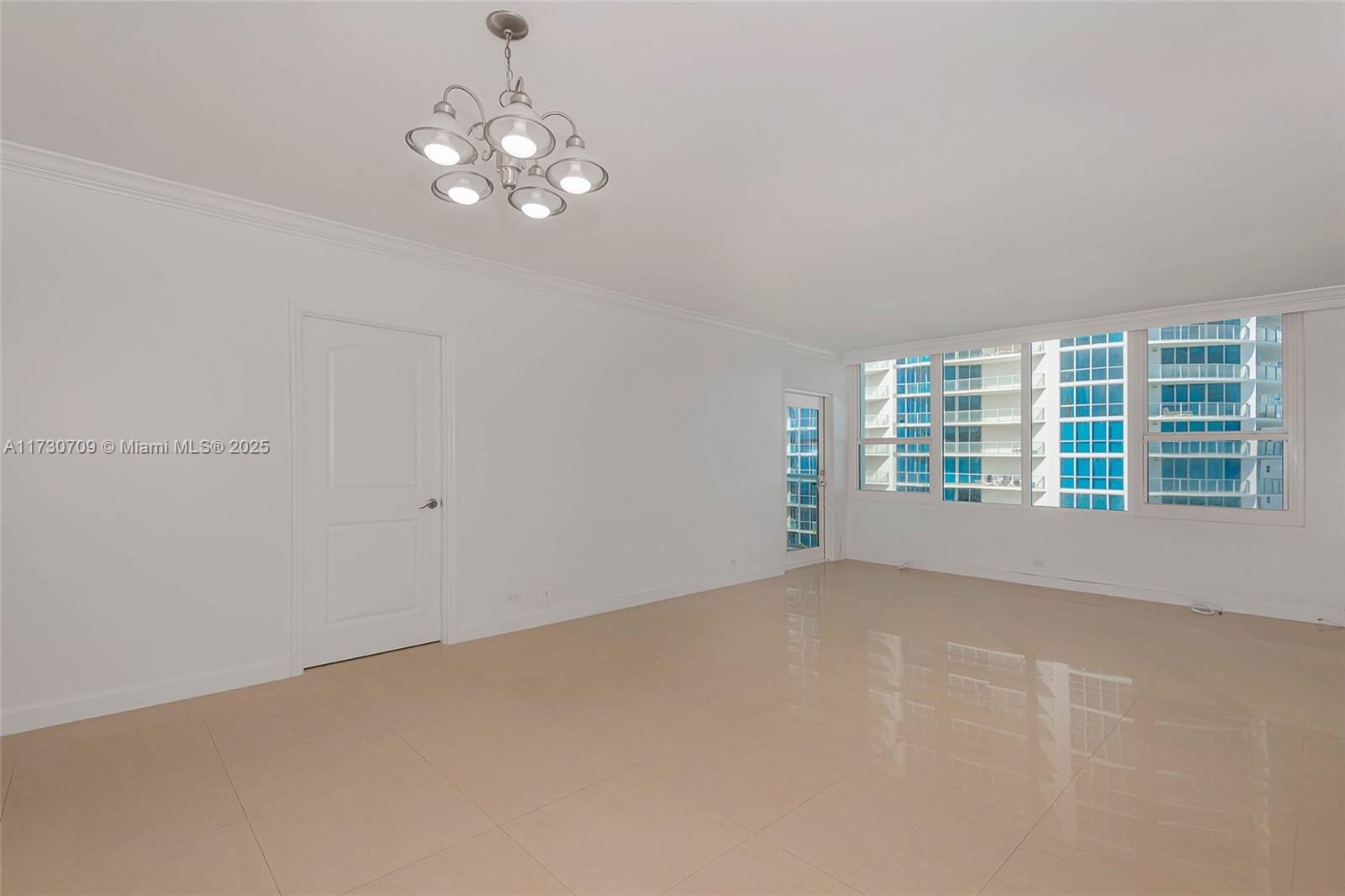 ALEXANDER TOWERS CONDO - Residential