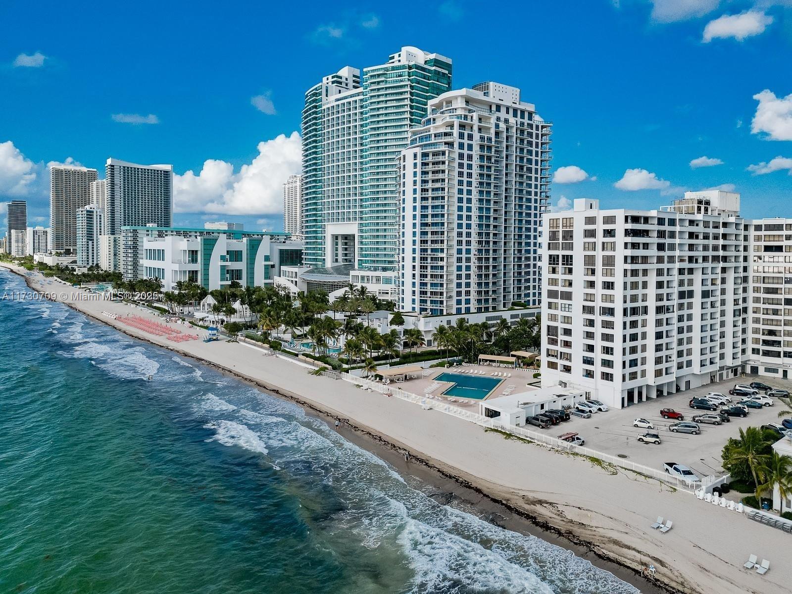 ALEXANDER TOWERS CONDO - Residential