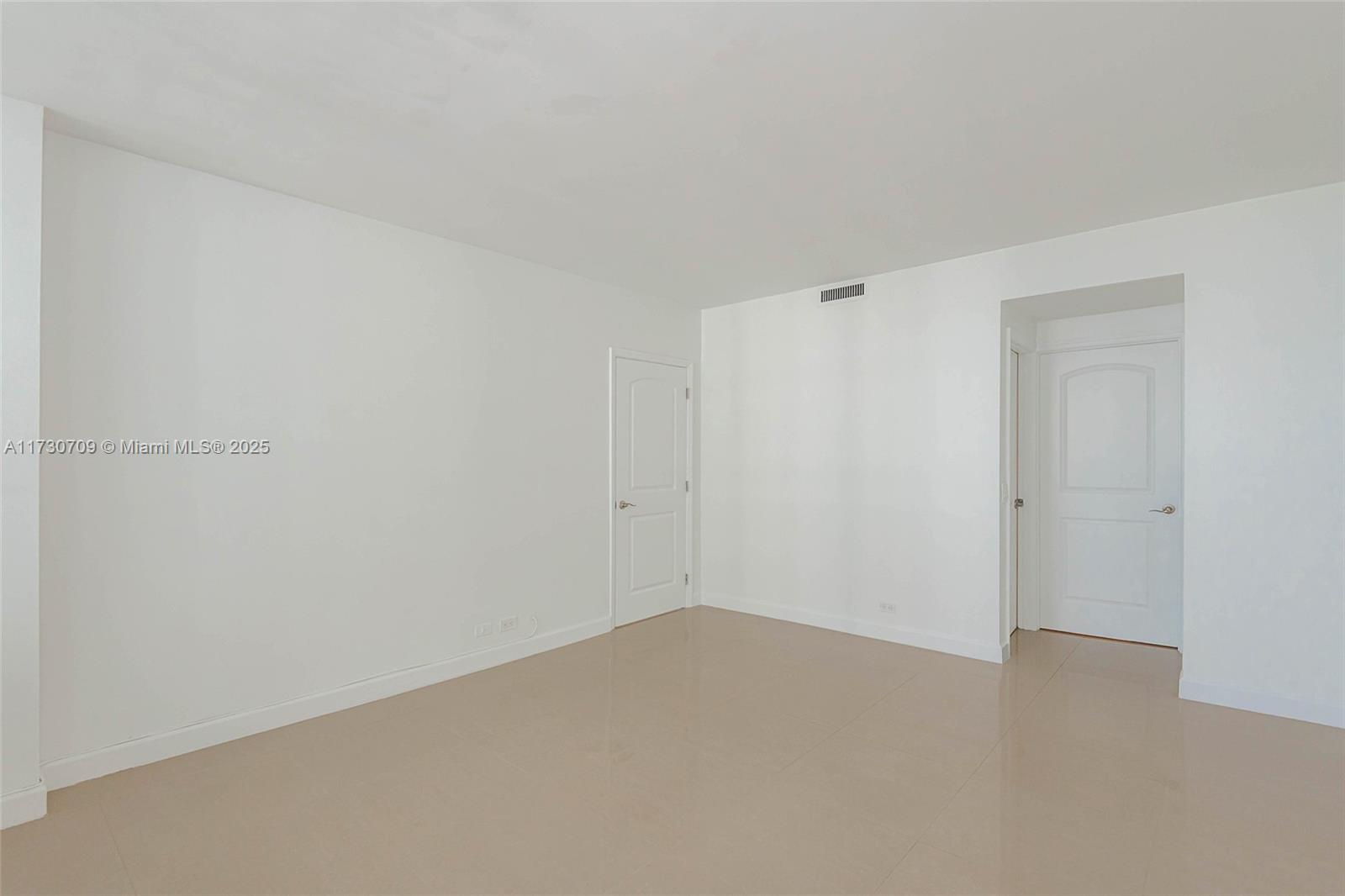 ALEXANDER TOWERS CONDO - Residential