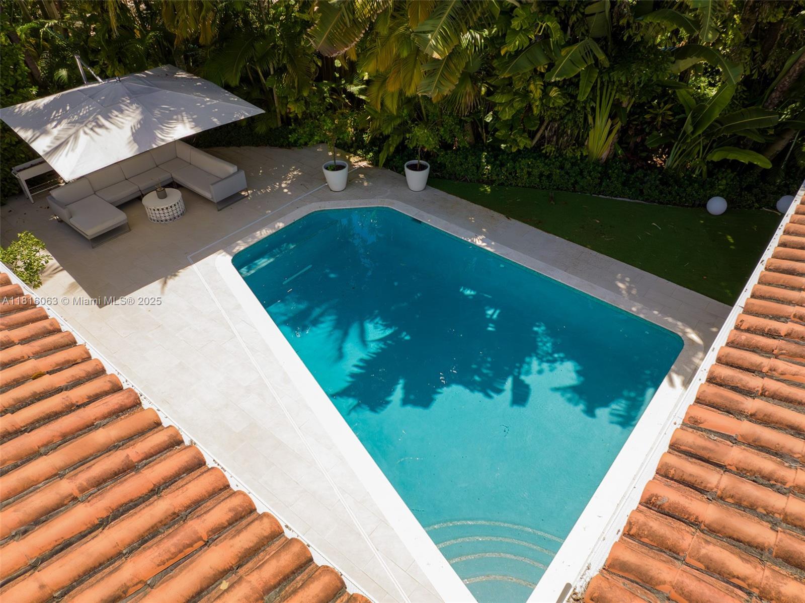 TROPICAL ISLE HOMES SUB 4 - Residential Lease