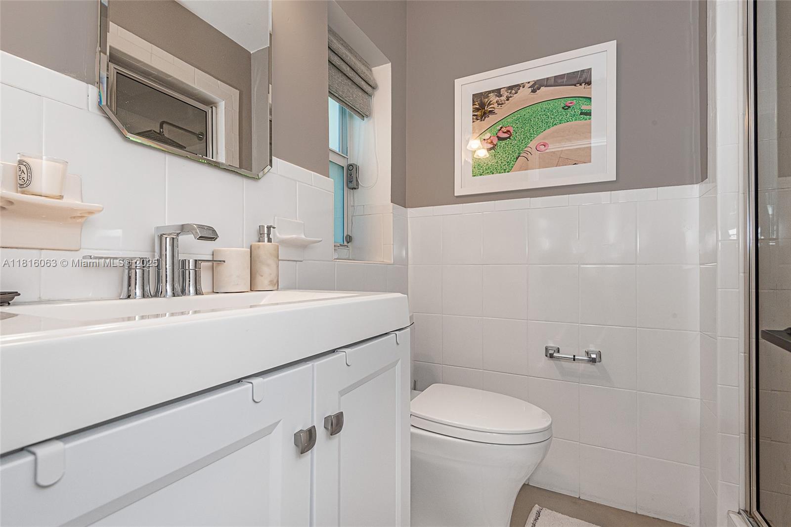 TROPICAL ISLE HOMES SUB 4 - Residential Lease