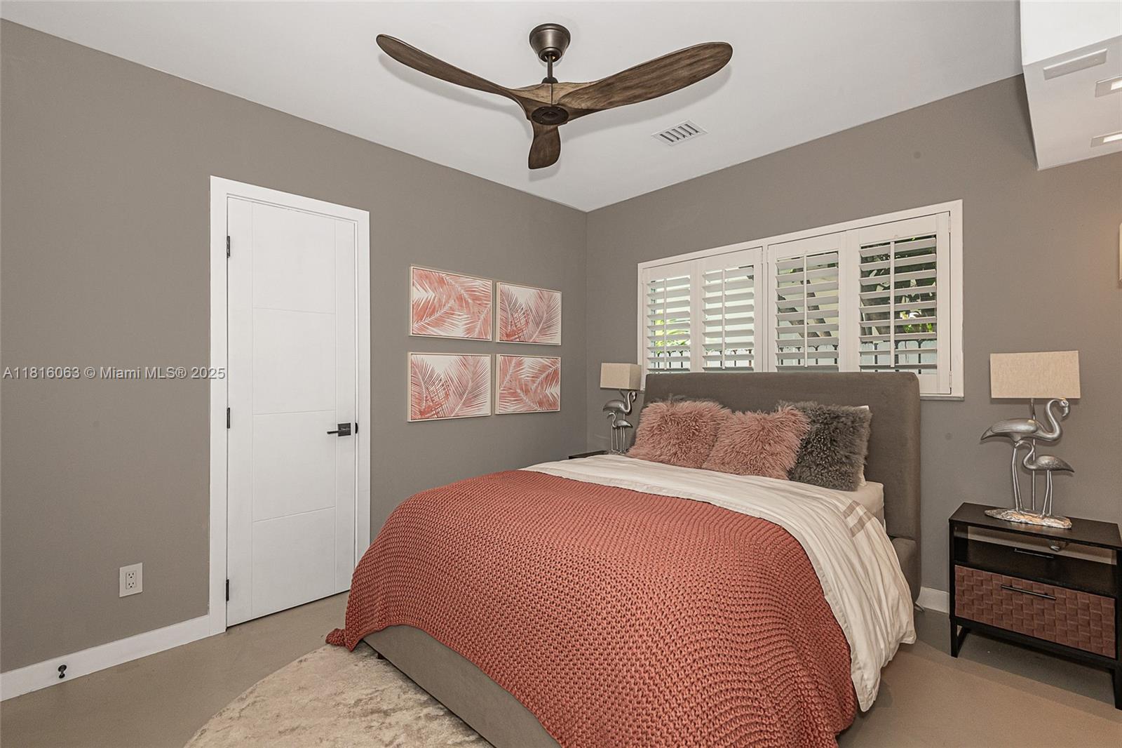 TROPICAL ISLE HOMES SUB 4 - Residential Lease