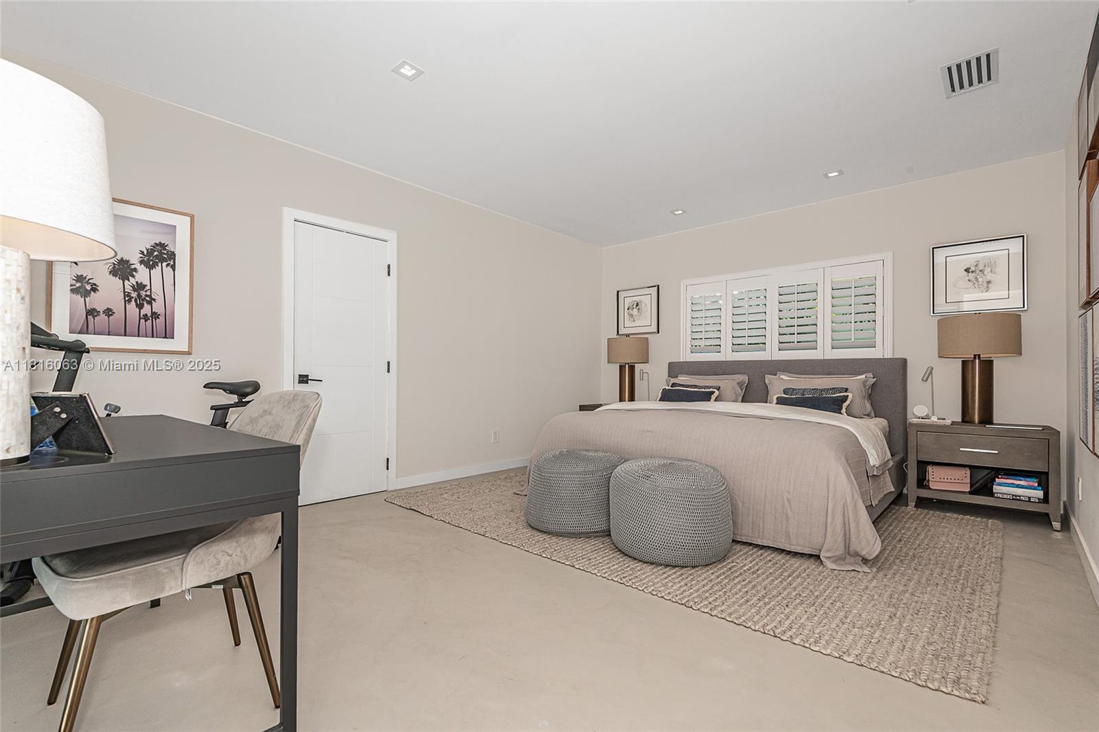 TROPICAL ISLE HOMES SUB 4 - Residential Lease