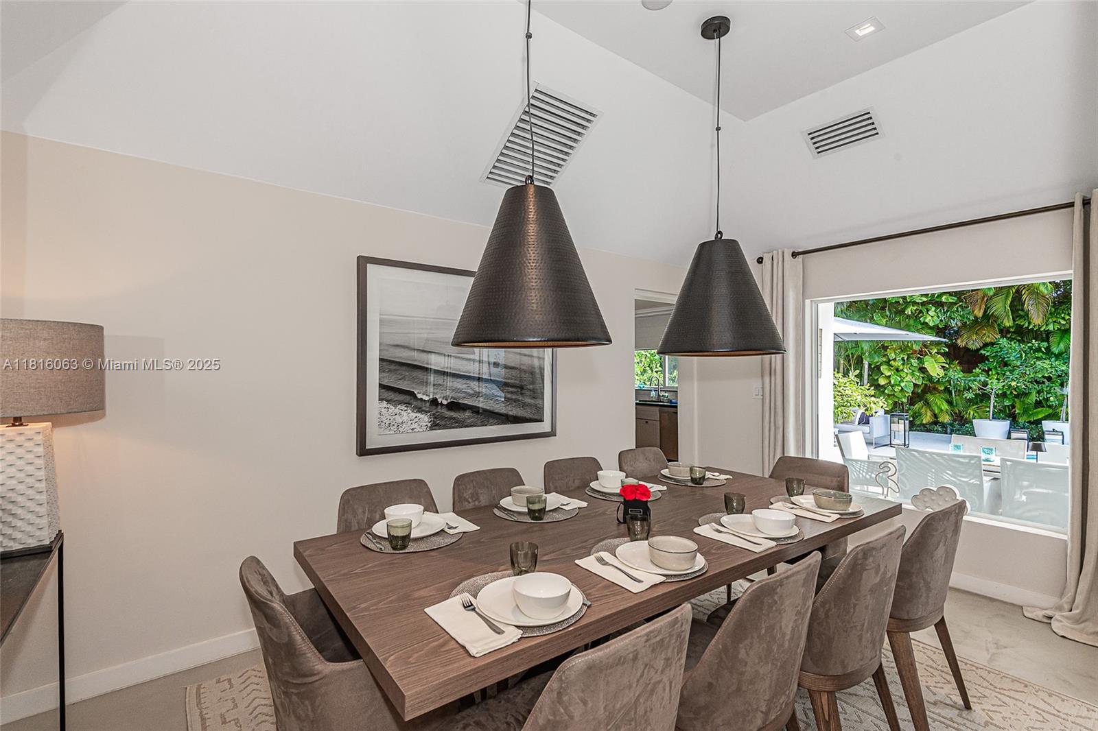 TROPICAL ISLE HOMES SUB 4 - Residential Lease