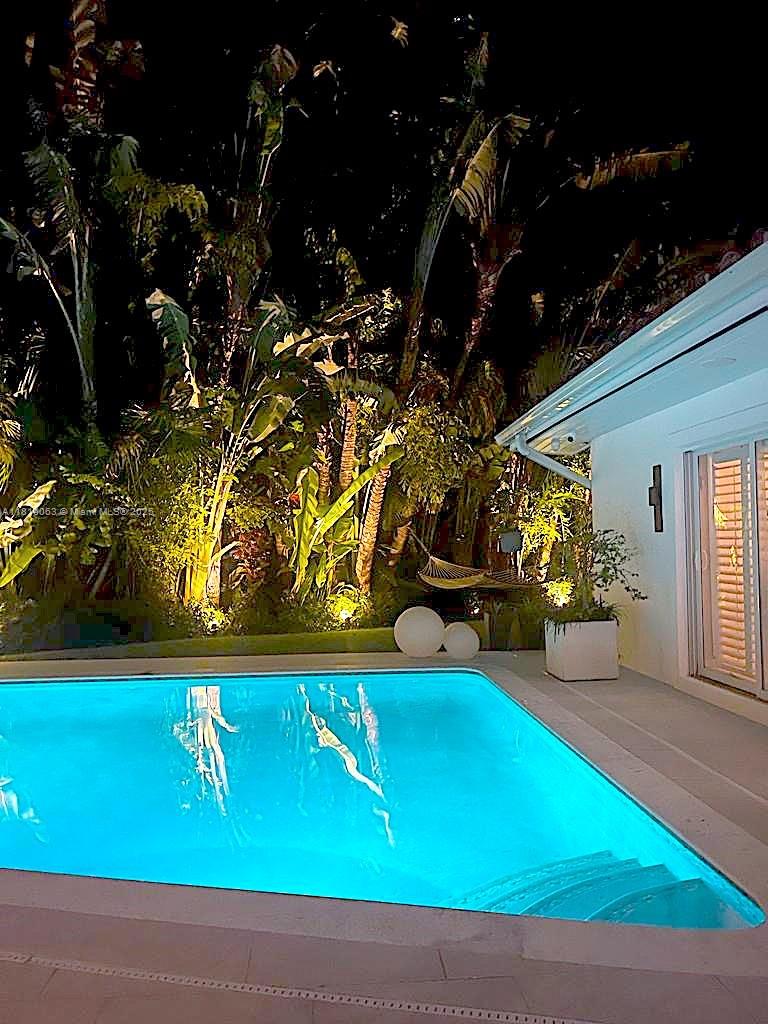 TROPICAL ISLE HOMES SUB 4 - Residential Lease