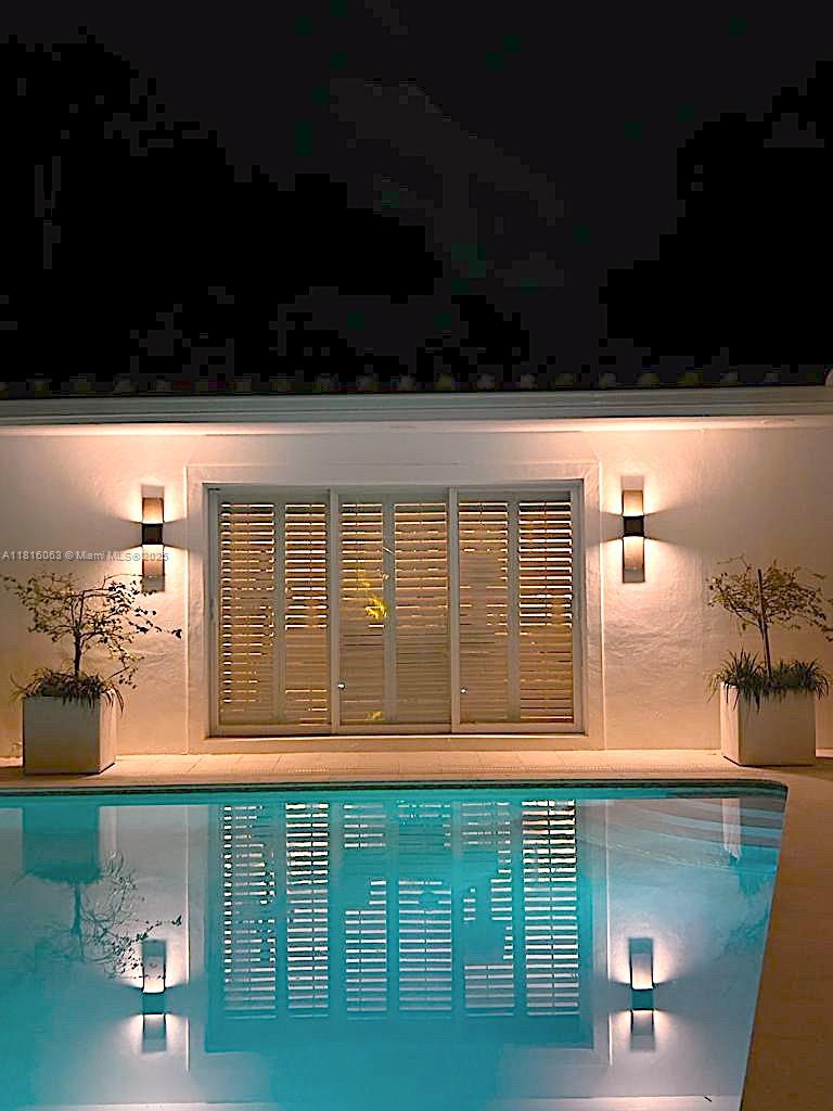 TROPICAL ISLE HOMES SUB 4 - Residential Lease