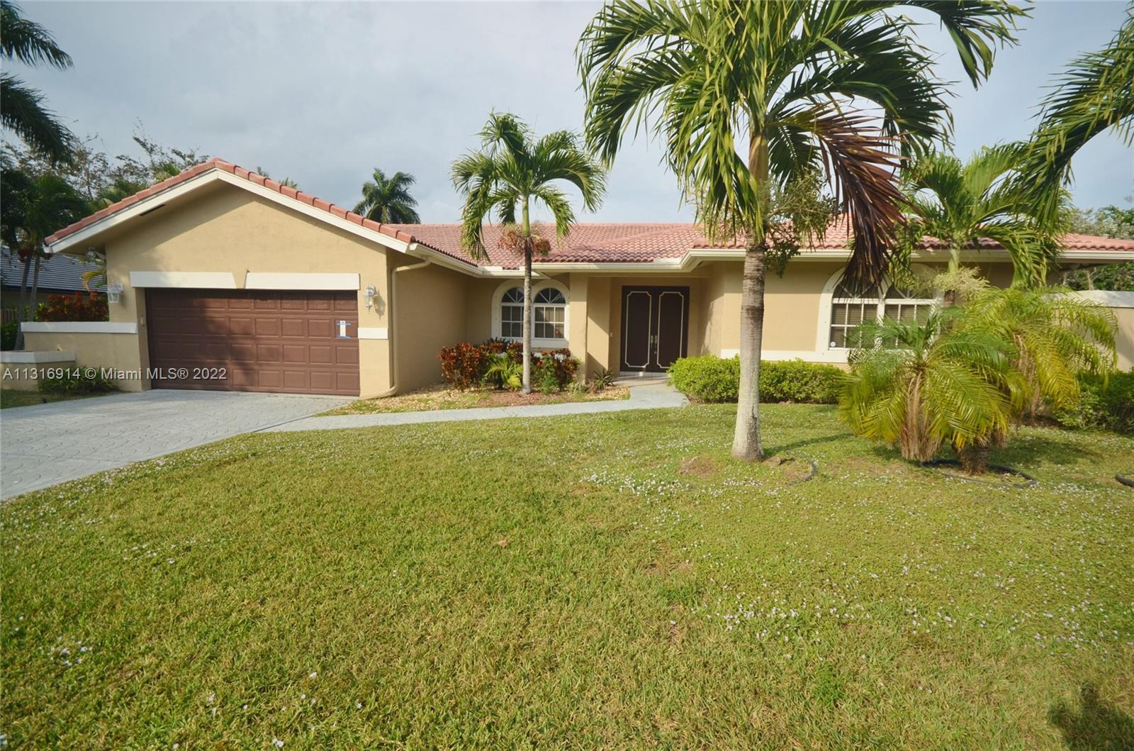 Photo 1 of 35 of 6101 SW 57th Pl house