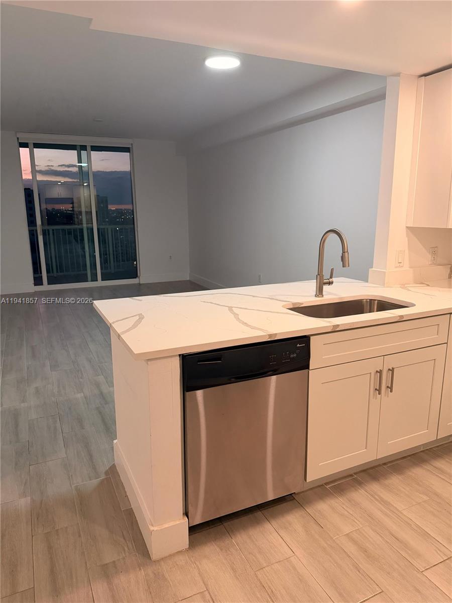 VUE AT BRICKELL CONDO - Residential Lease