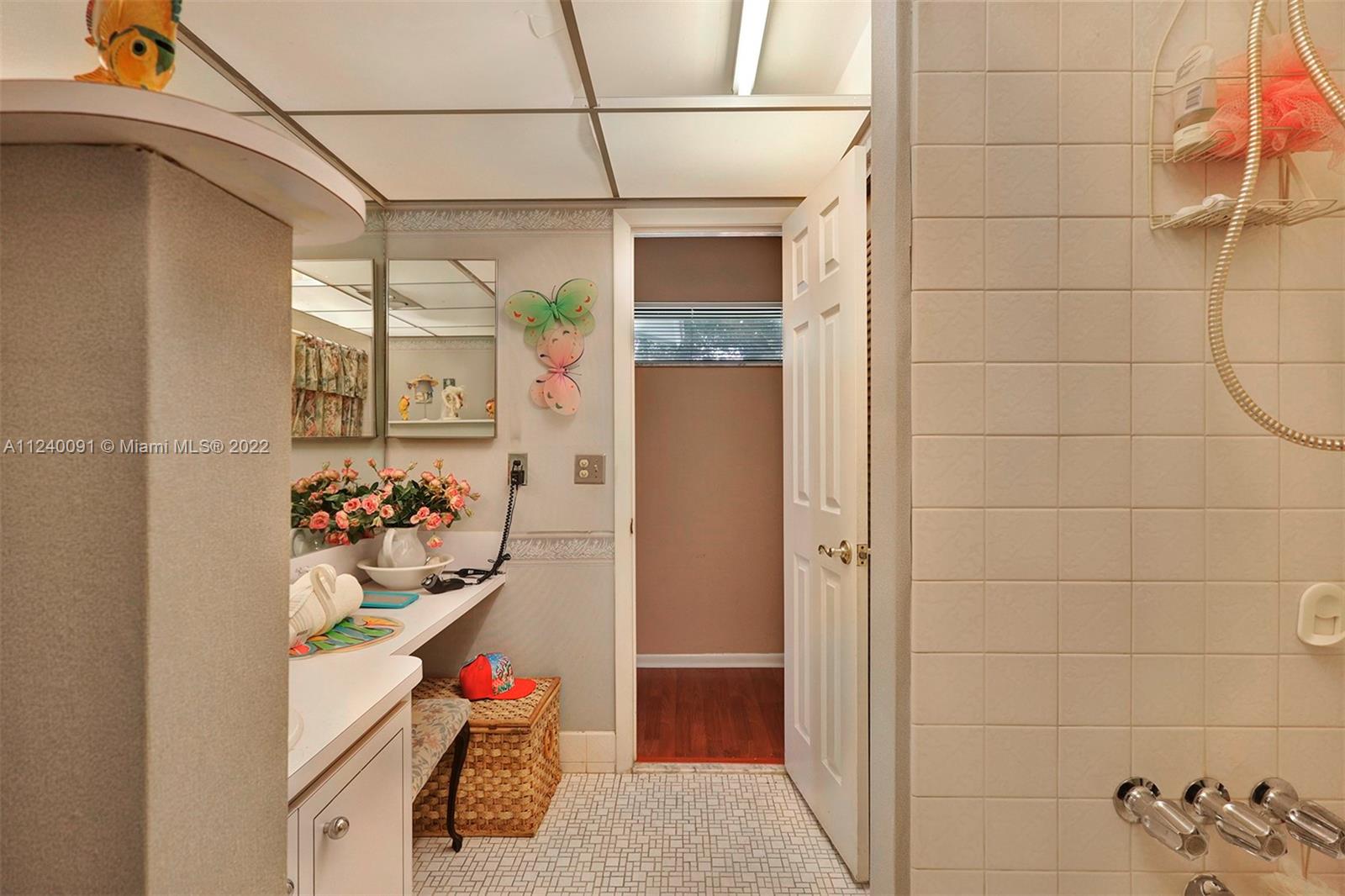 PEMBROKE LAKES SEC 6 - Residential