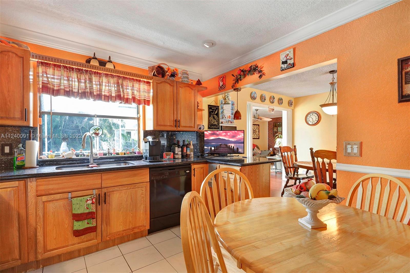 PEMBROKE LAKES SEC 6 - Residential