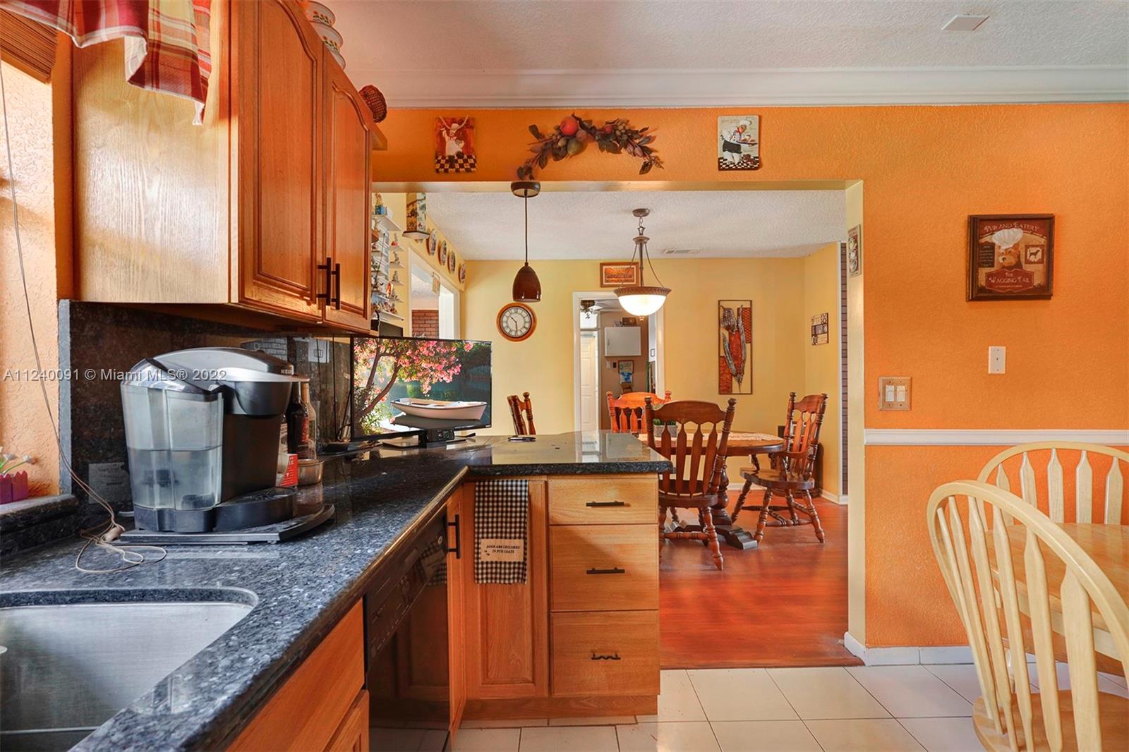 PEMBROKE LAKES SEC 6 - Residential