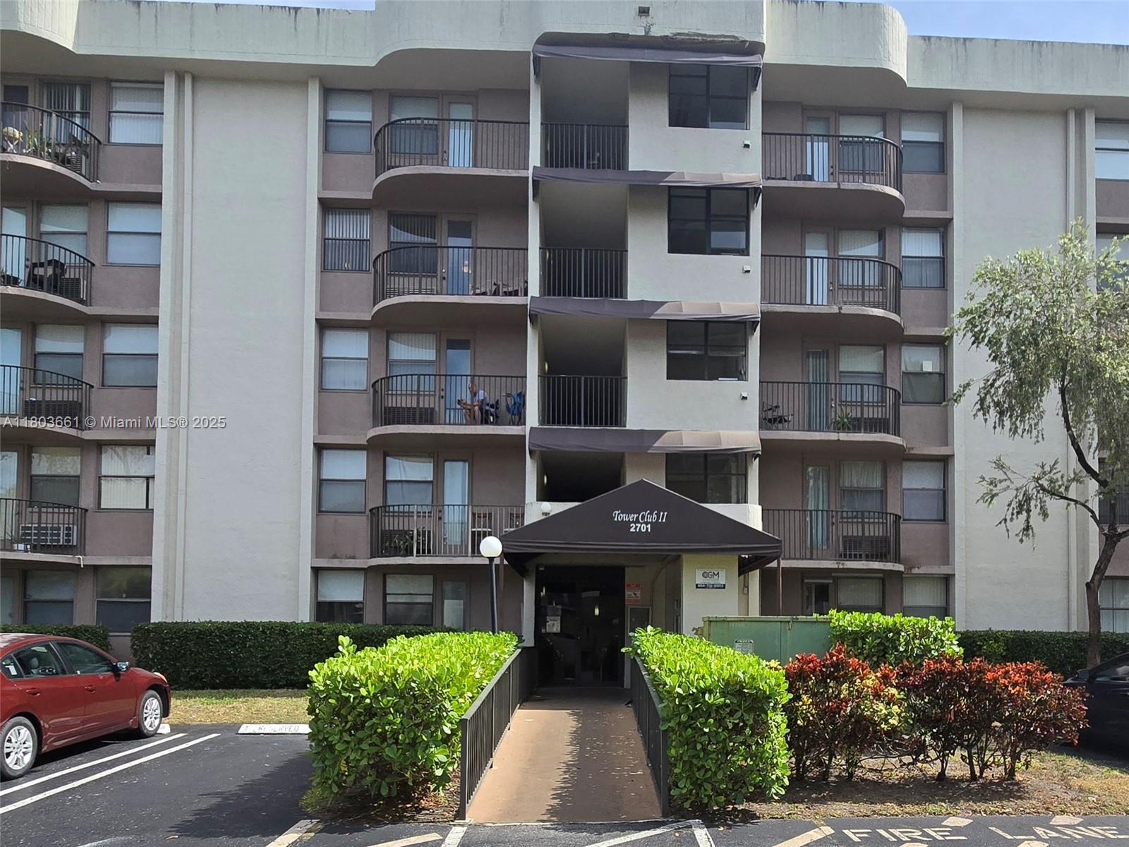 2701 Riverside Dr 413-B, Coral Springs, Broward County, Florida - 1 Bedrooms  
1 Bathrooms - 