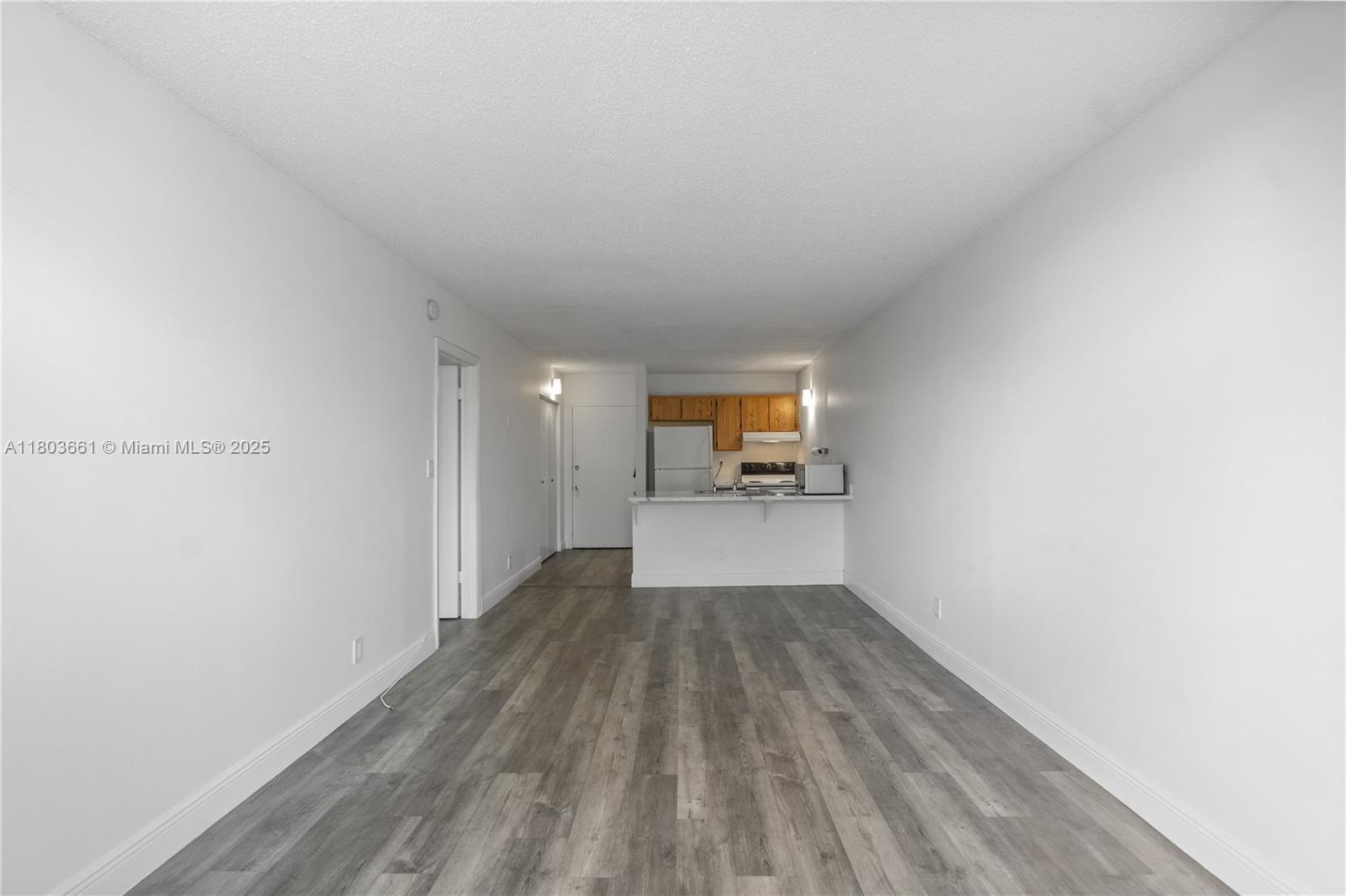 CORAL SPRINGS TOWER CLUB - Residential Lease