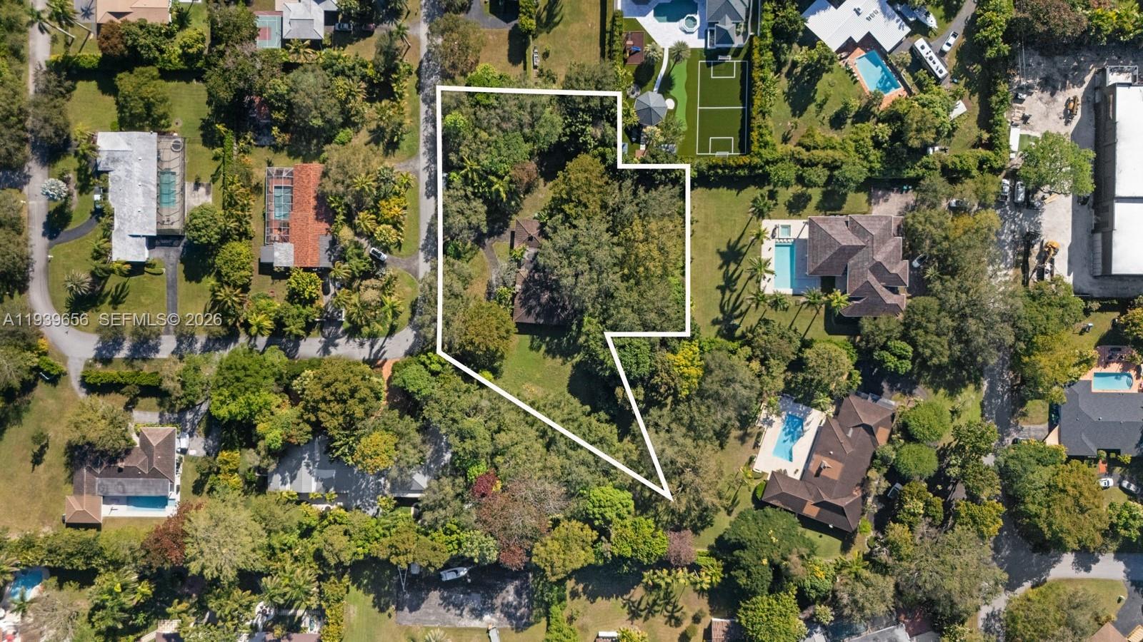 LISA HIGHLANDS - Land