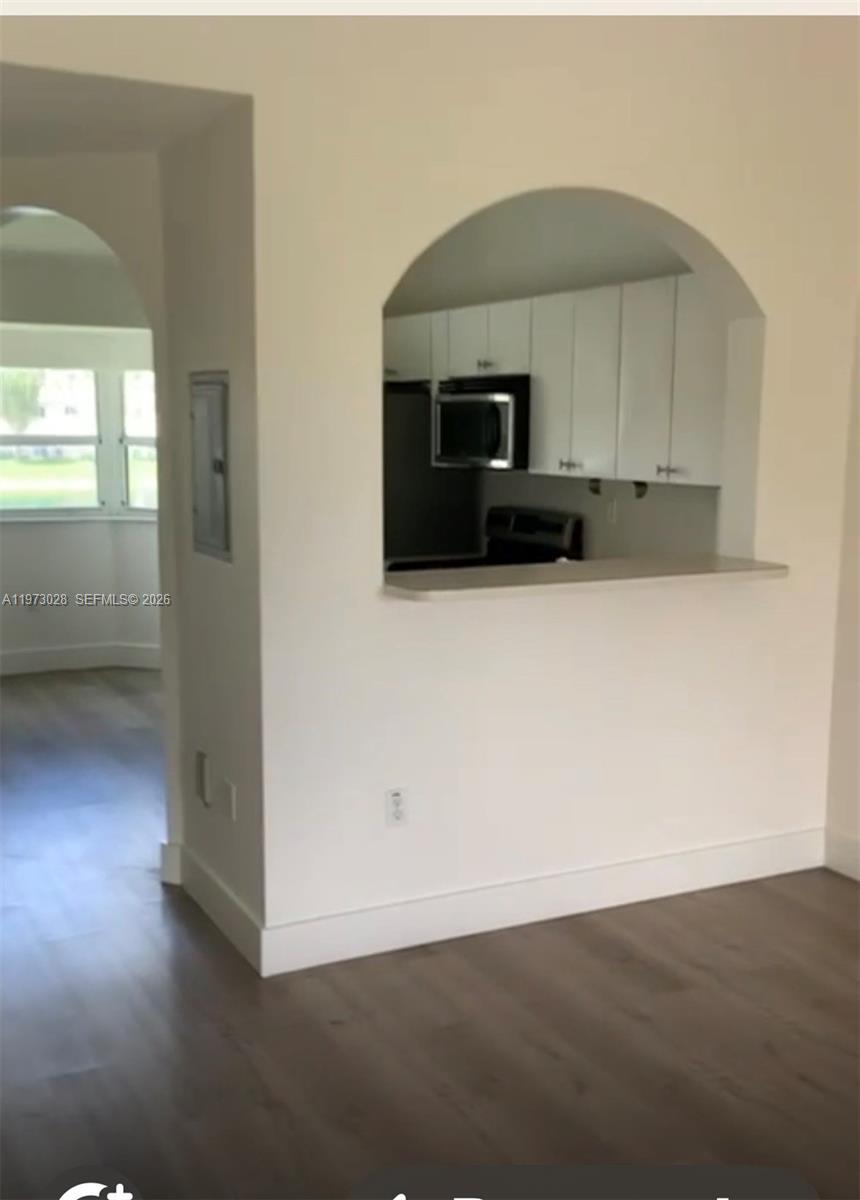 VENETIA GARDENS CONDO - Residential