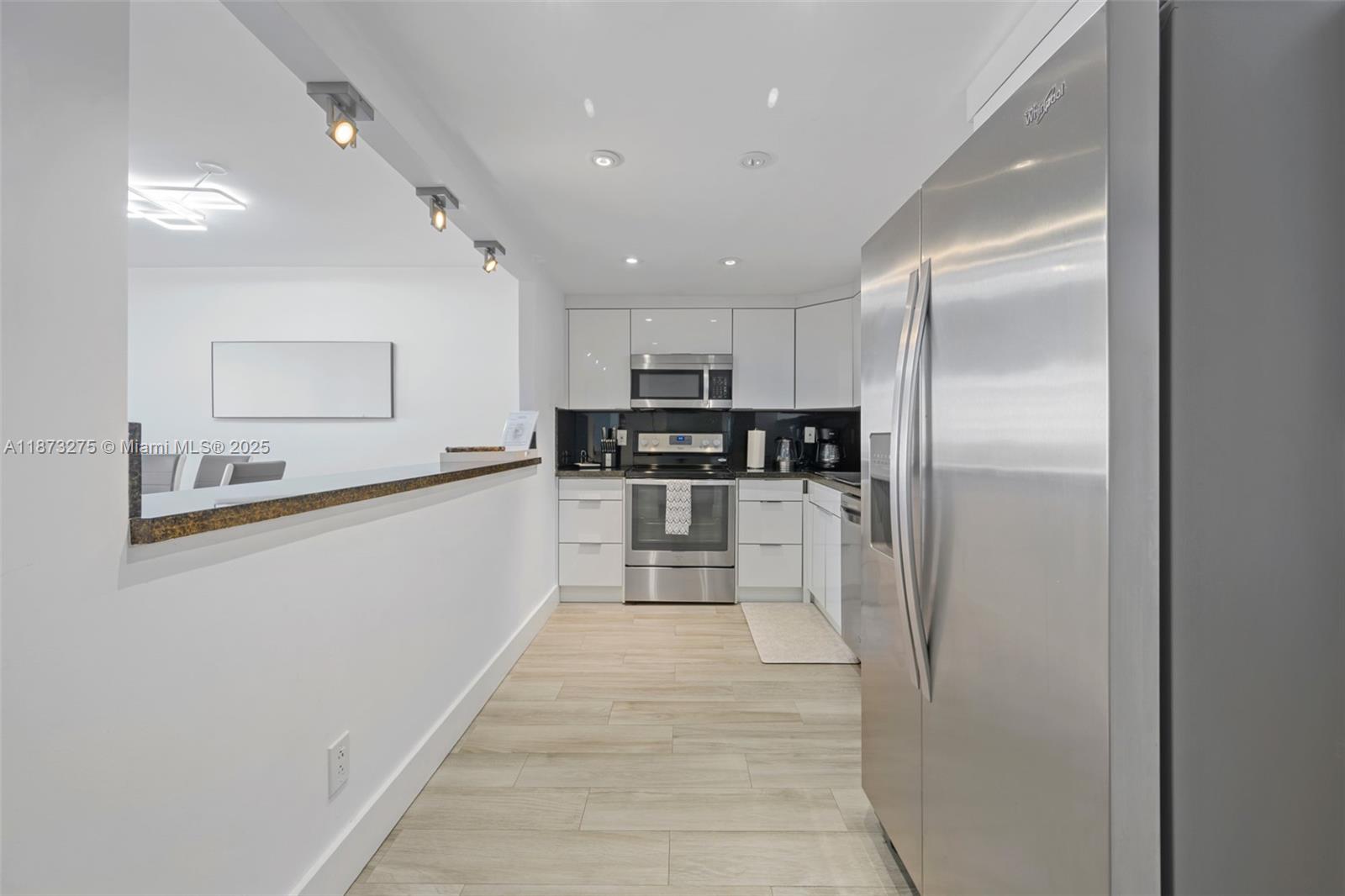 OCEAN RESERVE CONDO - Residential Lease