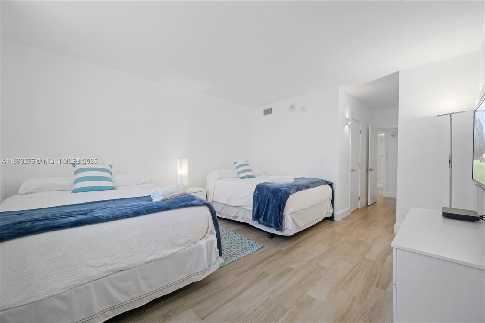 OCEAN RESERVE CONDO - Residential Lease