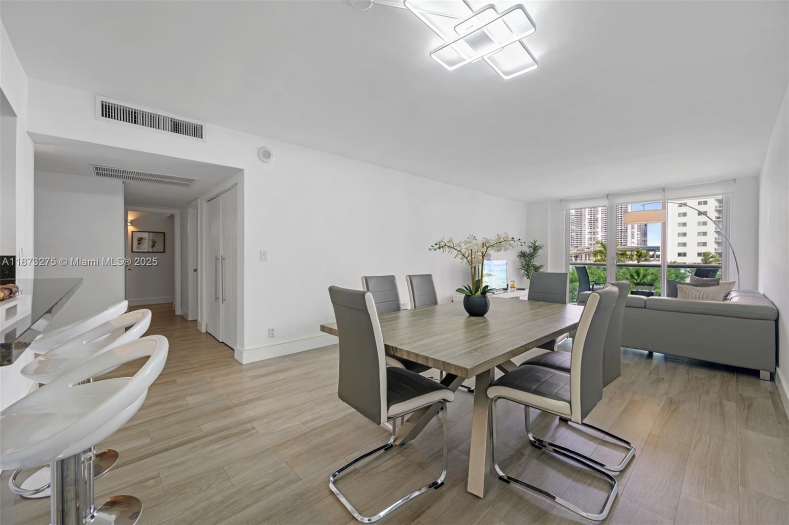 OCEAN RESERVE CONDO - Residential Lease