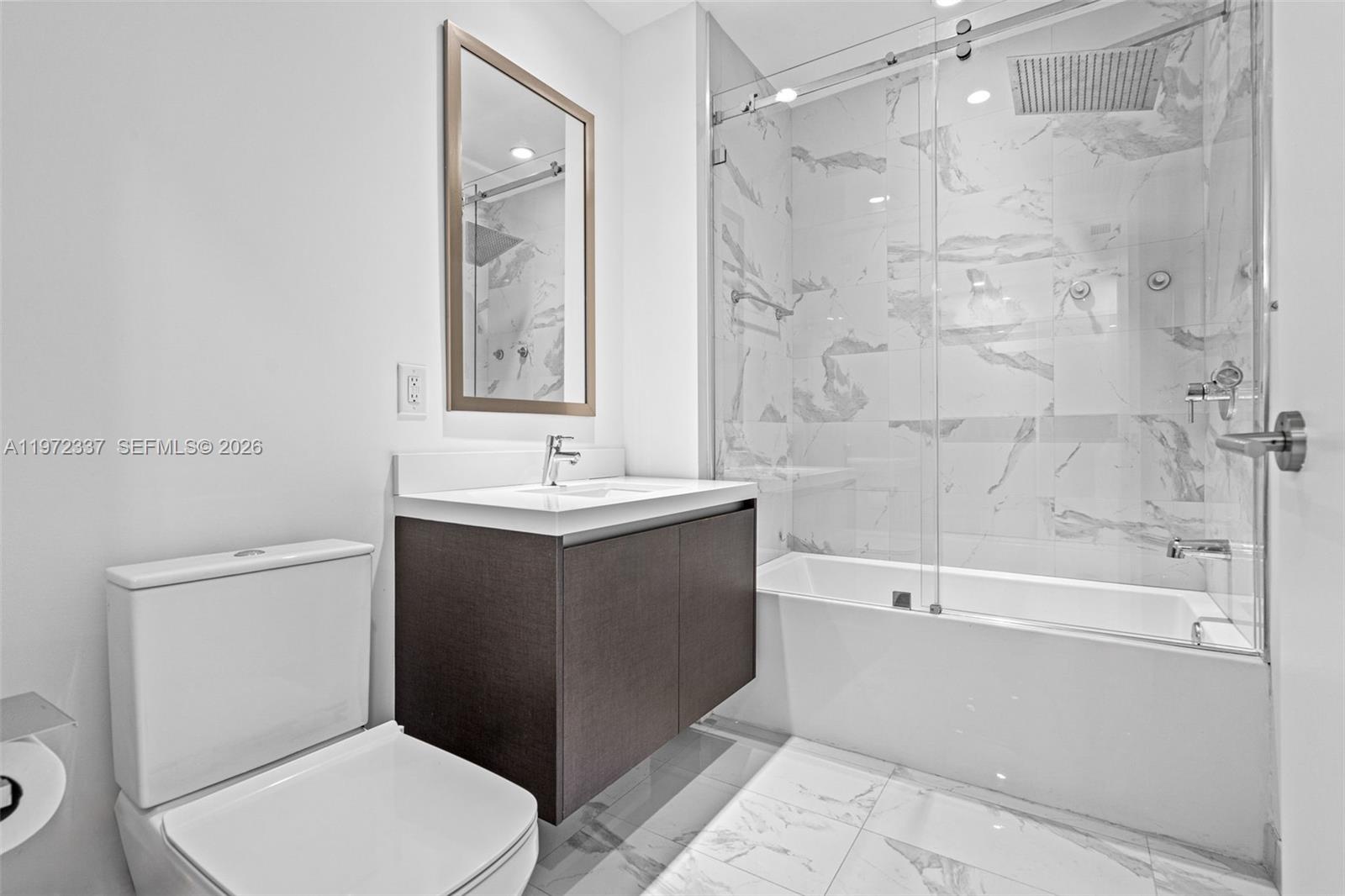 PARAMOUNT MIAMI WORLDCENT - Residential