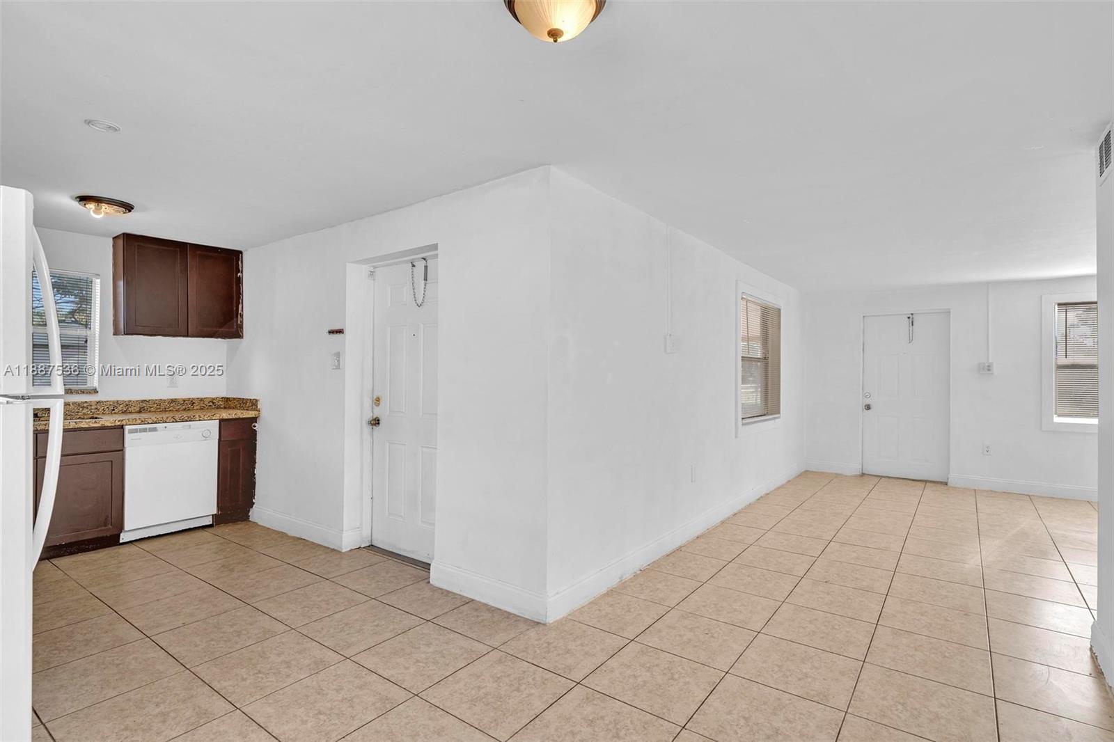 WASHINGTON PARK THIRD ADD - Residential Lease