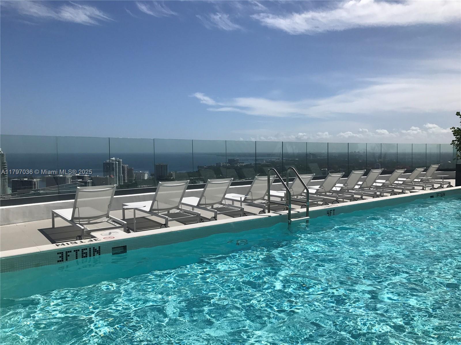 BRICKELL HEIGHTS EAST CON - Residential Lease