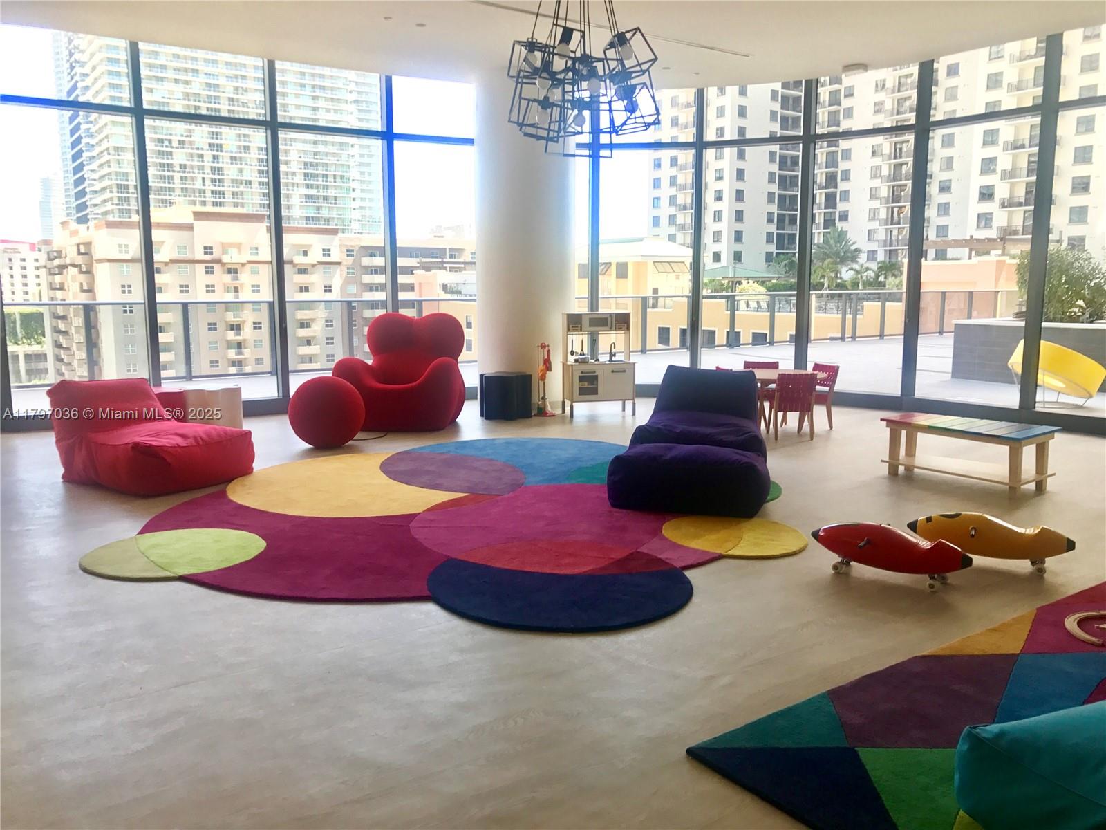 BRICKELL HEIGHTS EAST CON - Residential Lease