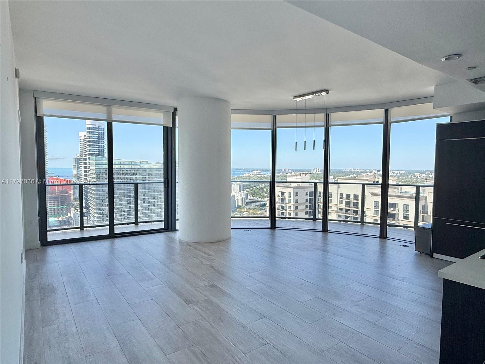 BRICKELL HEIGHTS EAST CON - Residential Lease